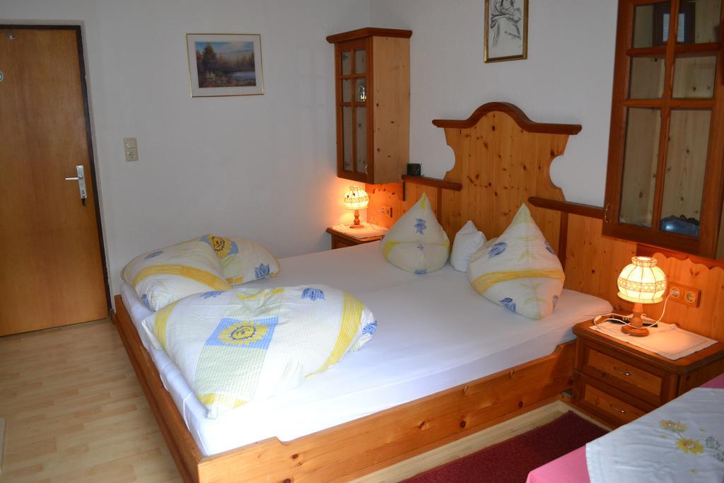 Gaestehaus Huben Huben  Δωμάτιο φωτογραφία
